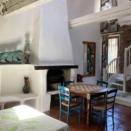 280 M2 De Charme